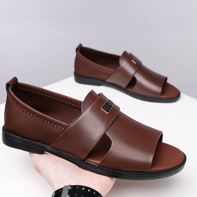 

Sandals for Men Brand Casual Shoes Outdoor Fashion Men's Slippers Comfortable Beach Shoes High Quality Leather Men Flat Sandals