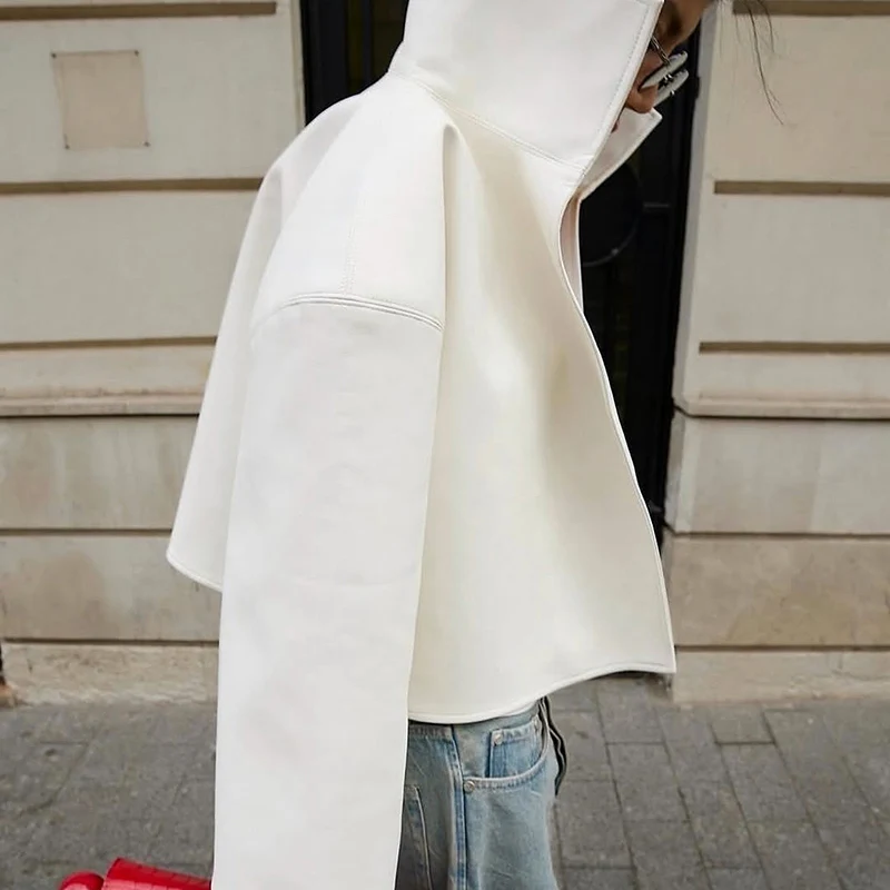 Rollkragen-Kurzjacke aus Kunstleder für Damen, Oversize-Streetwear mit Langen Ärmeln, Einfarbig, Locker Sitzende Mäntel, Schicke Damen-Oberbekleidung, Neue Kollektion – Detail 9