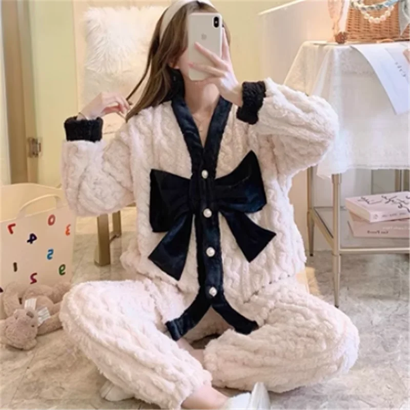 2023 nuovo Cardigan peluche addensato velluto corallo indumenti da notte vestiti per la casa pigiama di flanella pigiama invernale caldo da donna set Femme