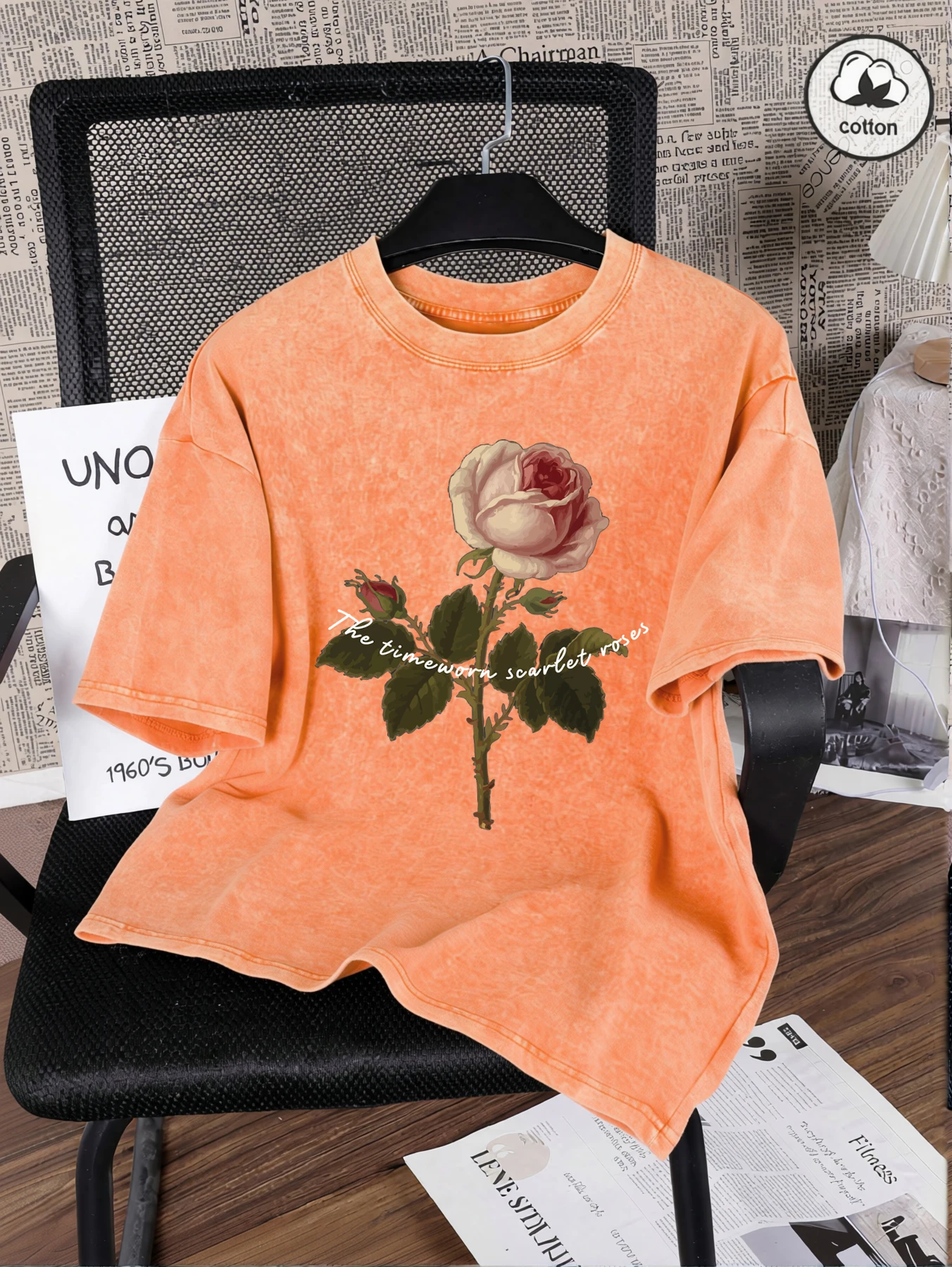 The Timeworn Scarlet Roses Print Damen Washed T-Shirt Lässige bequeme T-Shirts Baumwolle Sommerkleidung Y2K Lose Kurzarm