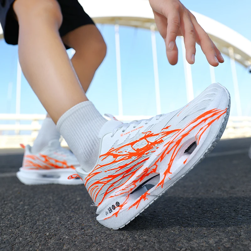 Men Sport Shoes Professional Cushioned Carbon Plate Running Shoes Breathable Couple Casual Sneakers Marathon Athletic Footwear