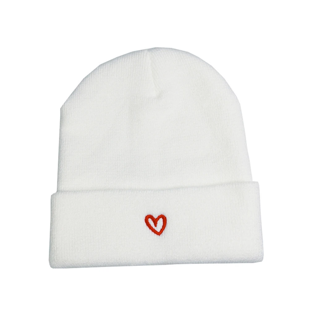 1pcs Men\'s Women\'s New Designer Little Heart Love Embroidered Knitted Hat Unisex Warm Caps Black White