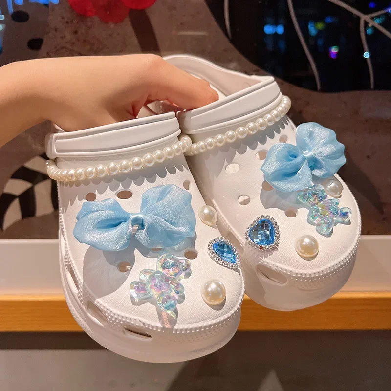 

New 1Set Fashion Pearl Bow Shoe Charms Set Pearl Shoes Chain Advanced Shoe Decorations DIY Detachable Buckle Shoes Accessories