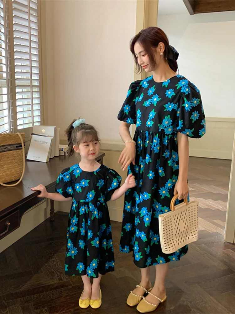 

Parent-child Dress Mother-daughter Dress High-end Fried Street Western Style Summer New Holiday Floral Skirt Trend 4-6y