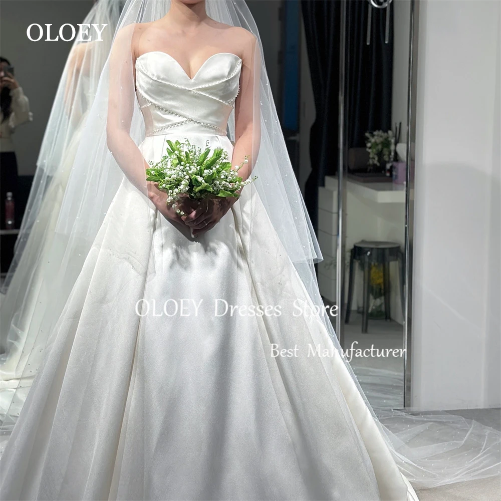 

OLOEY Elegant Ivory A Line Wedding Dress Korea Photoshoot Pleats Satin Pearls Floor Length Bridal Gown Corset Customized