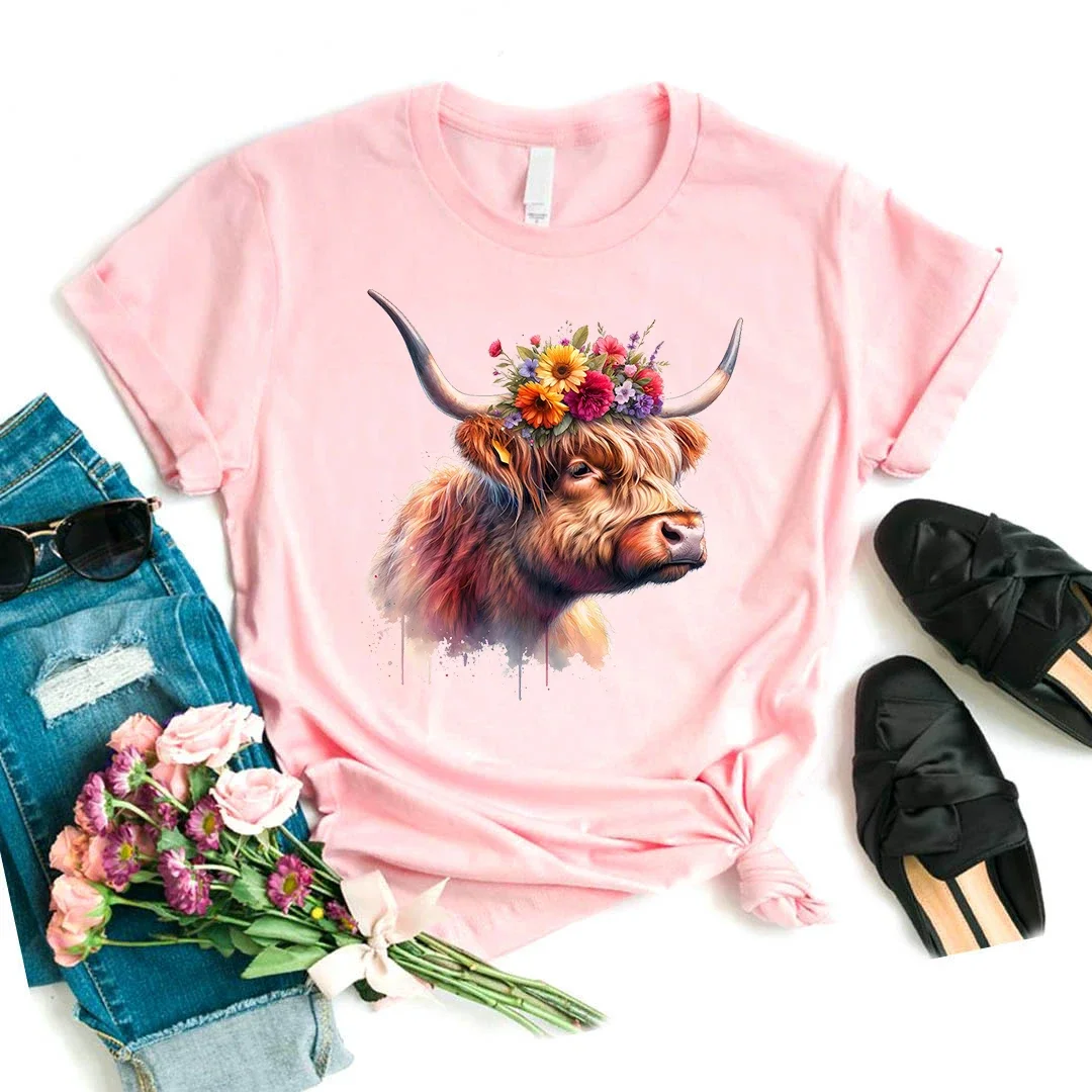 New Highland Cow Floral Crown Printed Pink T Shirt Girls Harajuku Kawaii Summer Fashion Tops Tee Shirt Femme T-Shirt