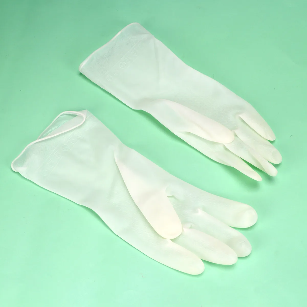 2Pairs Latex Cleaning Gloves Reusable Comfortable Non-Slip for Kitchen Dishwashing Hand Wash Pet Care Laundry Carpet Gardening