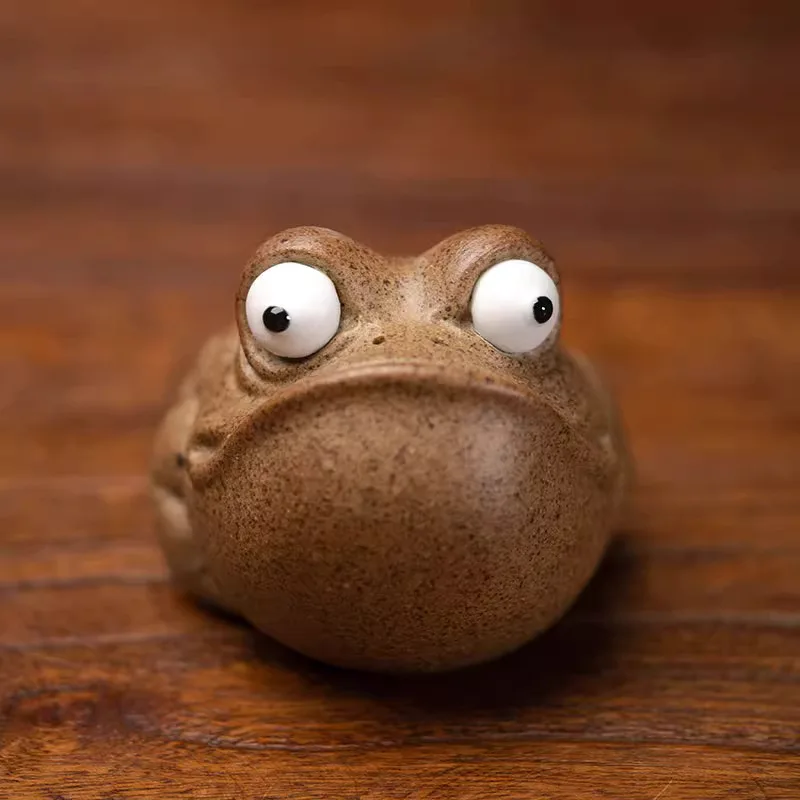 Handmade Coarse Pottery Large Eyes Clay Toad Tea Pet Figurine, Gongfu Tea Accessories, Tea Sets, Zen Animal Cute, Modern, Home