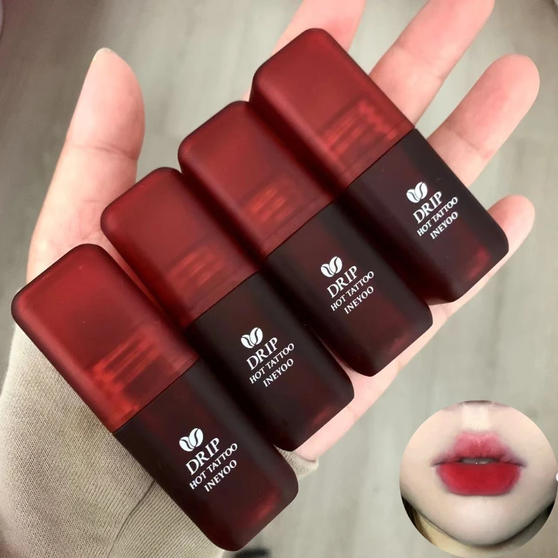 Rouge à lèvres rouge foncé imperméable mat nu brillant à lèvres mat baume à lèvres longue durée brillant à lèvres femmes débutant facile à appliquer maquillage