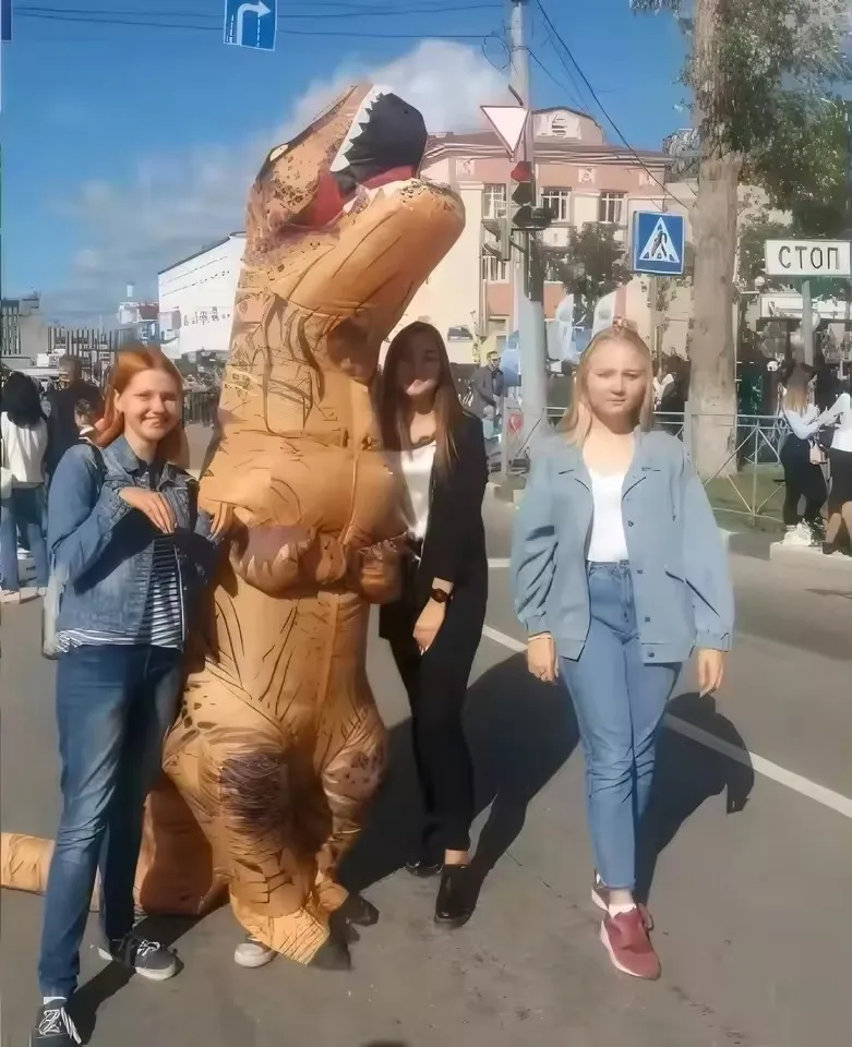 

Надувной костюм динозавра для родителей и детей, повседневный костюм для выступлений, забавный костюм для взрослых, реквизит, костюмы на Хэллоуин