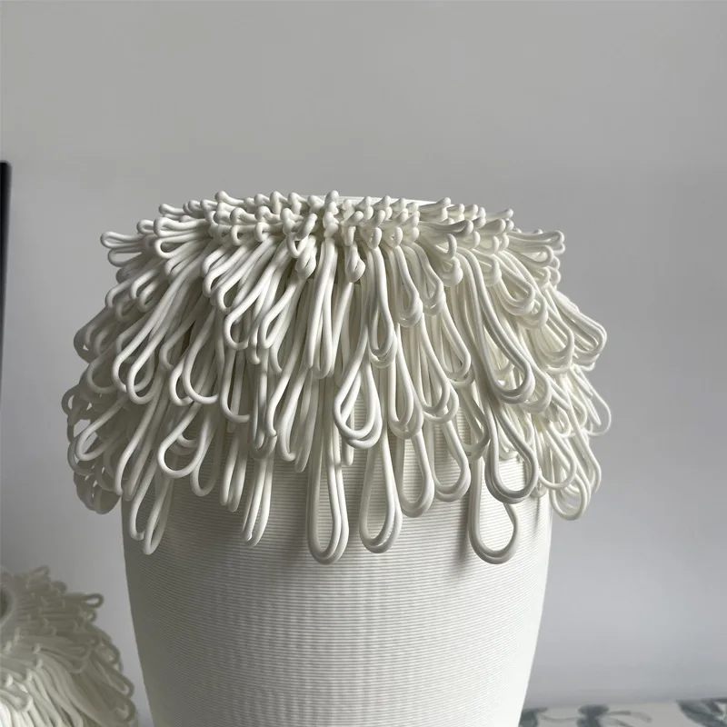 Modern simple and creative 3D white ceramic vase guest restaurant home model room soft decoration advanced flower device ornamen