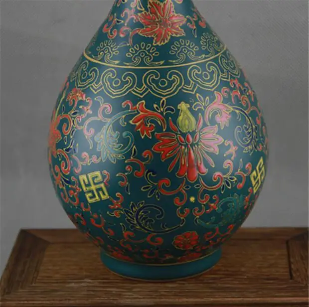 Antique Porcelain Qing Yongzheng Colour Enamels Green Glaze Flower Garlic Vase