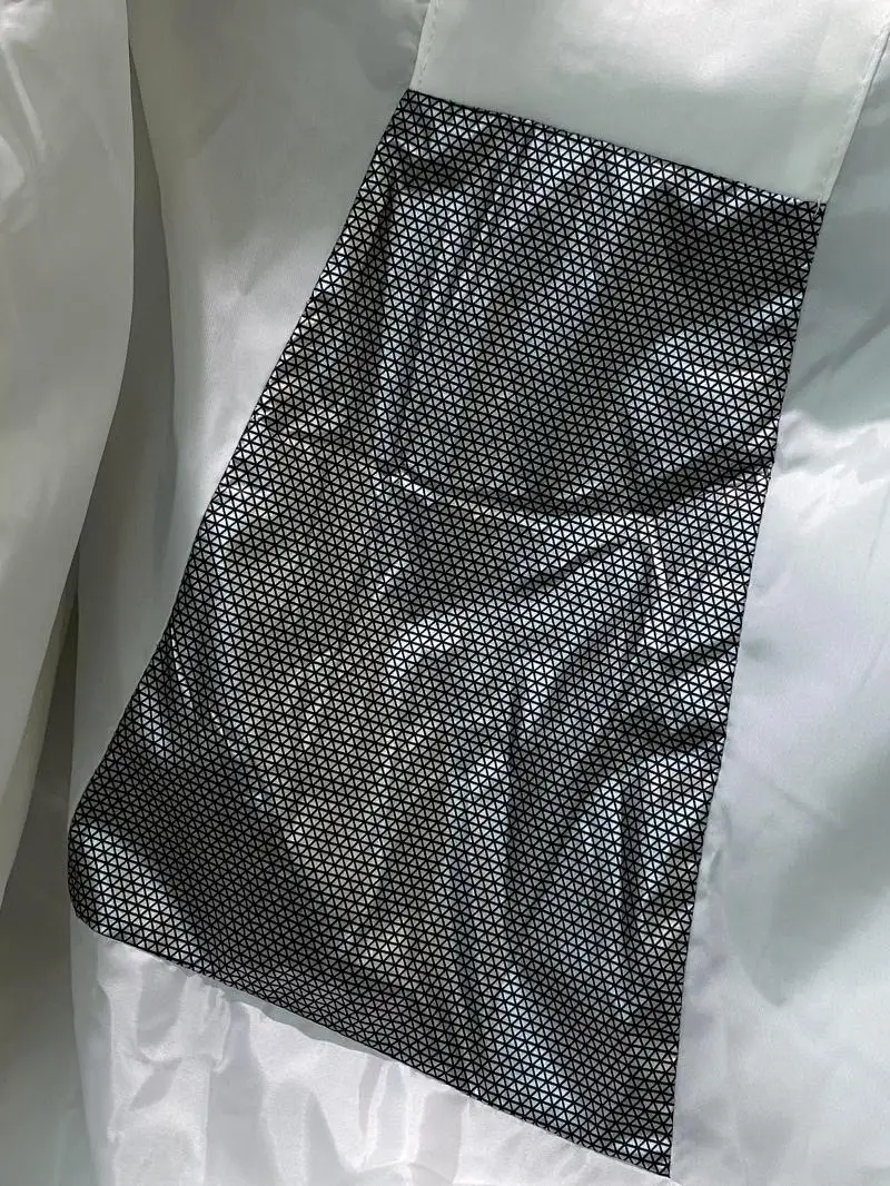 سترة قطنية دافئة للرجال في الهواء الطلق للشتاء عاكسة للحرارة معطف على شكل خبز مقاس قياسي قصير الطول عصري