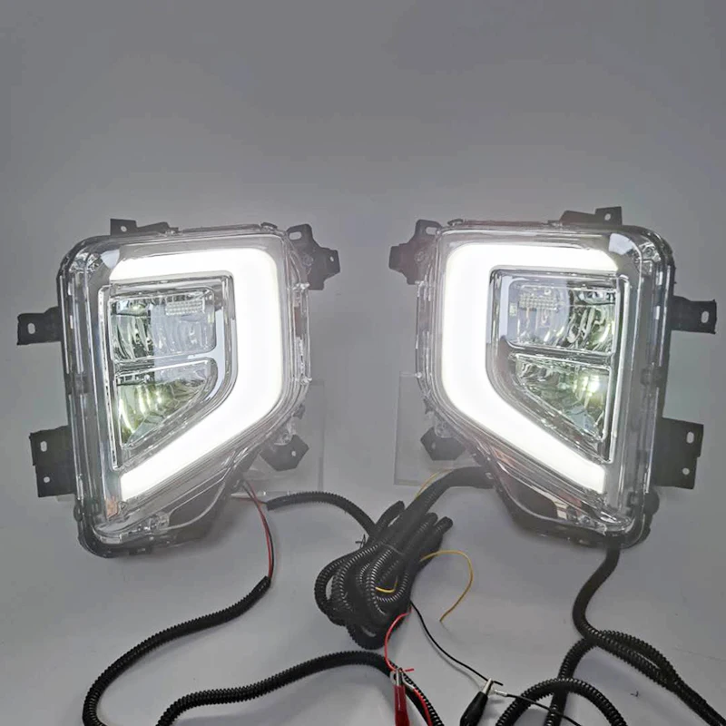 Wholesale New style Auto Parts Headlight Car Led body kit Fog Light lamp assembly for triton 2015+