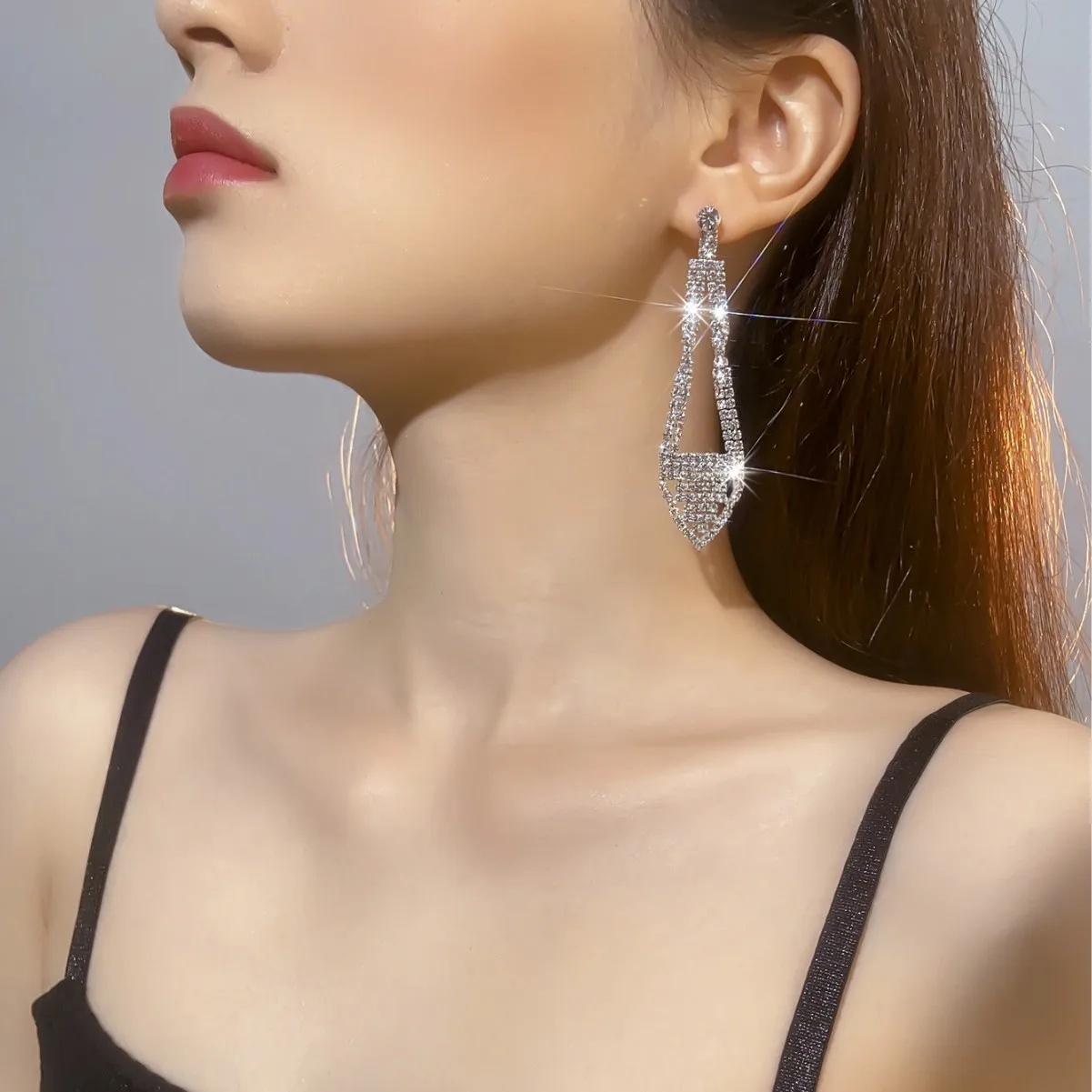 Geometric design flash diamond long fringed earrings women's, all-copper rhinestone premium stud earrings ear jewelry