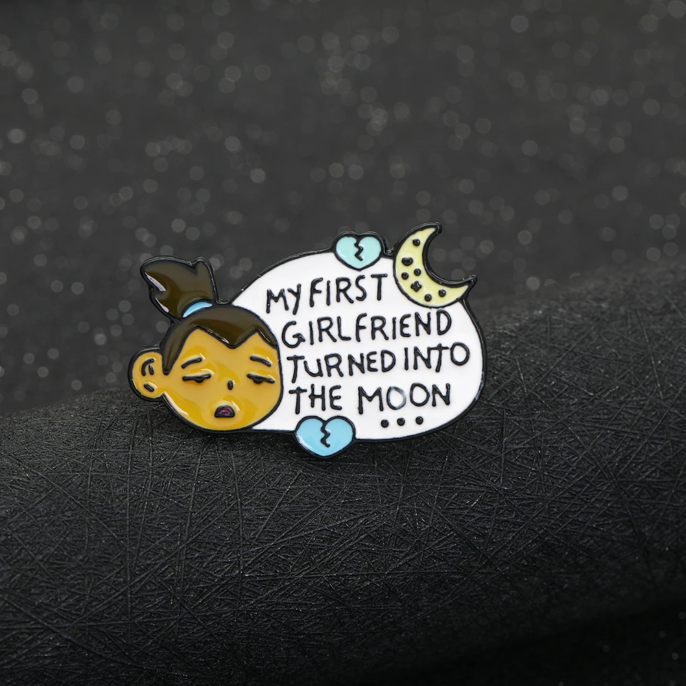 Girls Boys Thinking That\'s Rough Buddy Pins My First Girlfriendr Turned Into The Moon Brooches For Lovers Couple Black Badge