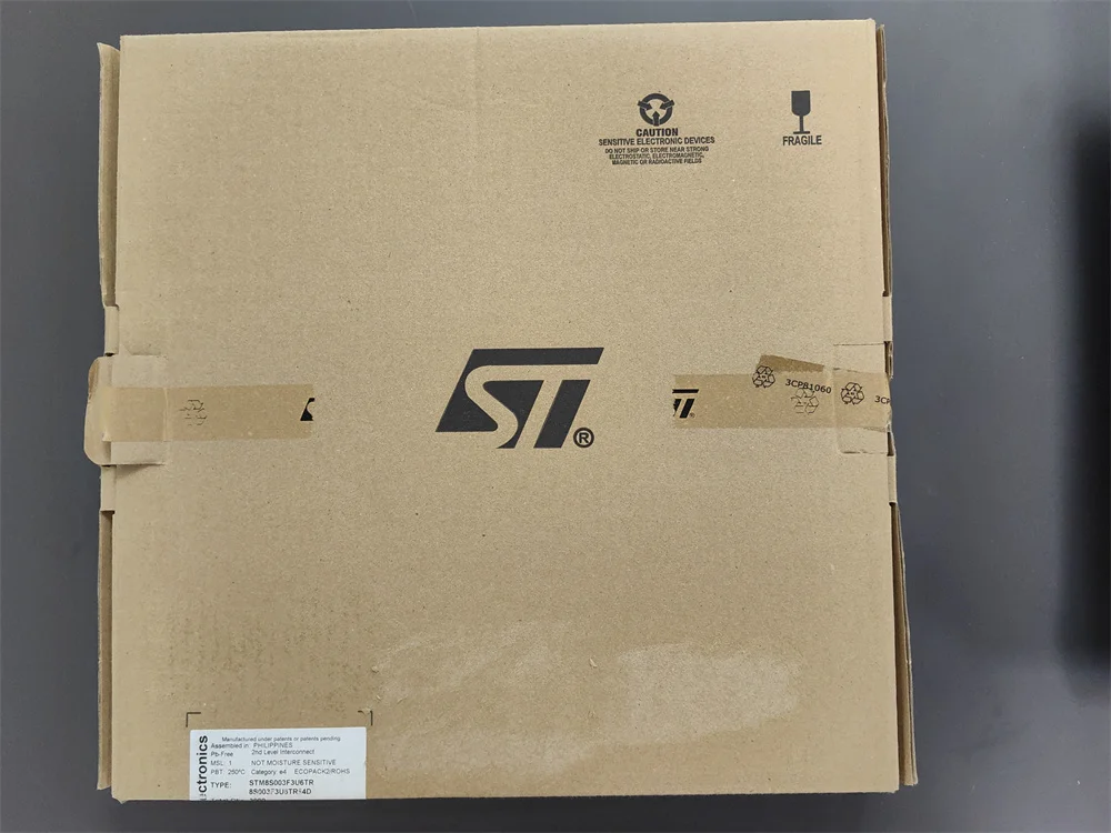 STM8S003F3U6 QFN20 S033 High quality 100% Original New