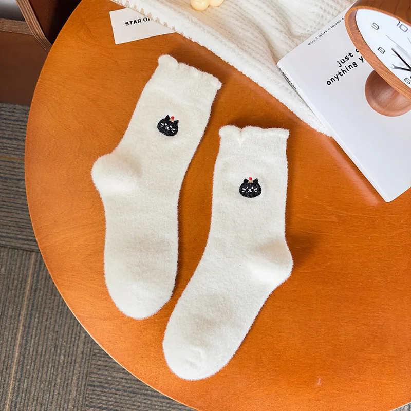 5 пар женских осенне-зимних толстых носков, милые плюшевые толстые теплые простые удобные универсальные носки на зиму