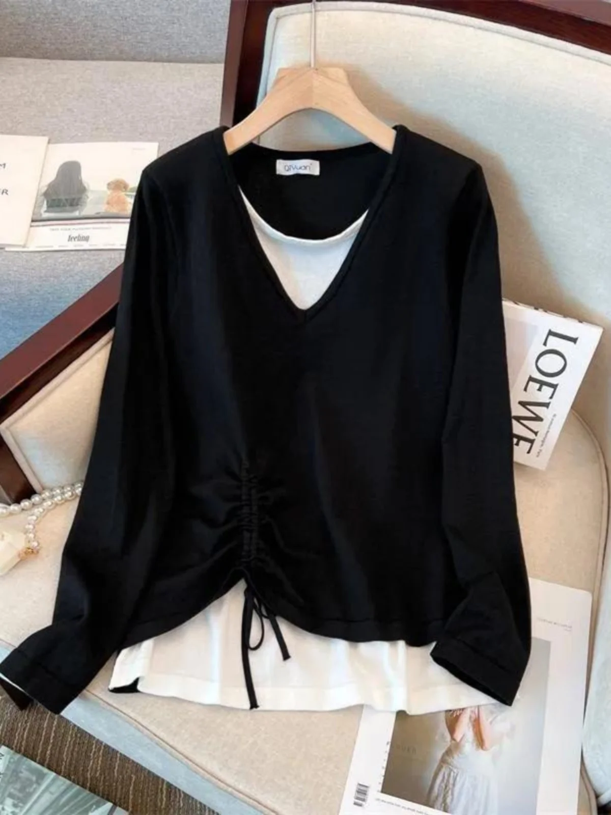 เสื้อยืดทรงหลวมสไตล์เกาหลีสำหรับผู้หญิงไซส์ใหญ่ ช่วยพรางหน้าท้อง สายเดี่ยว ผ้าบางเบา เหมาะสำหรับฤดูใบไม้ผลิและฤดูใบไม้ร่วง