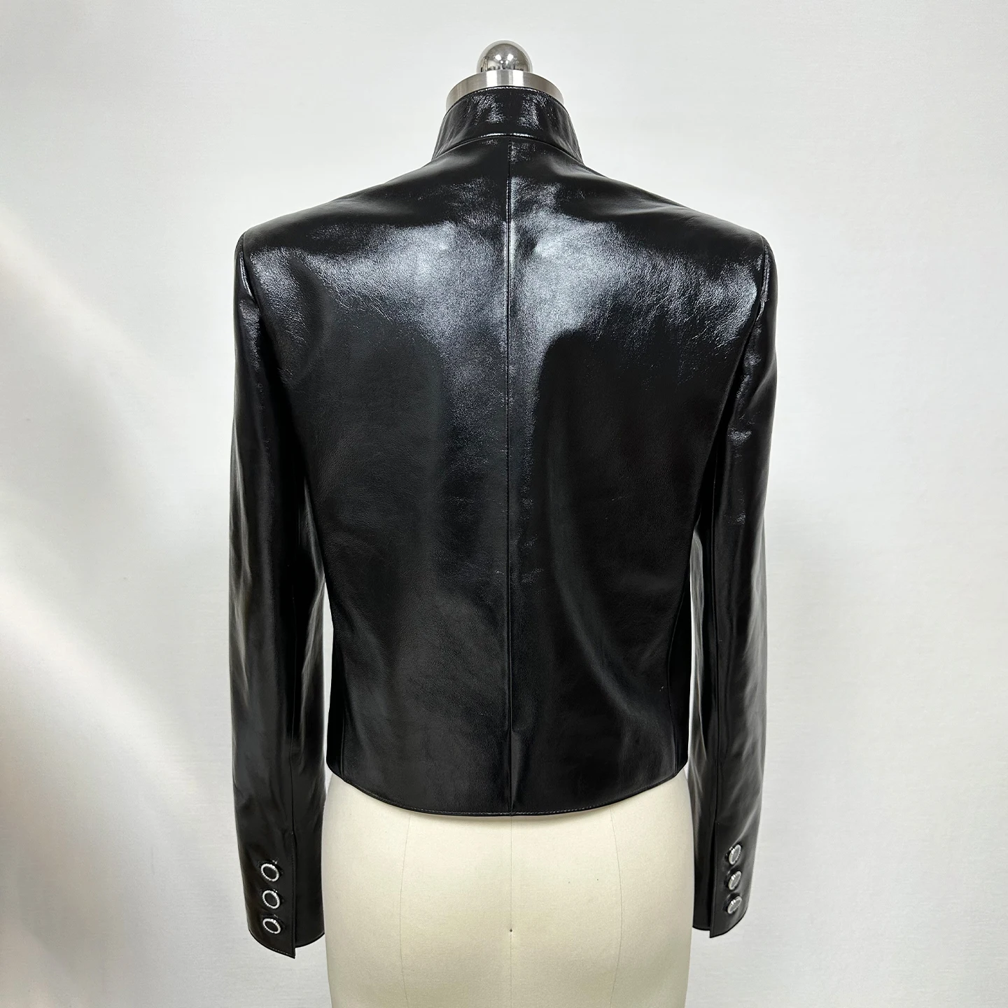 Рисунок 2 - NIGO женская однобортная однобортная