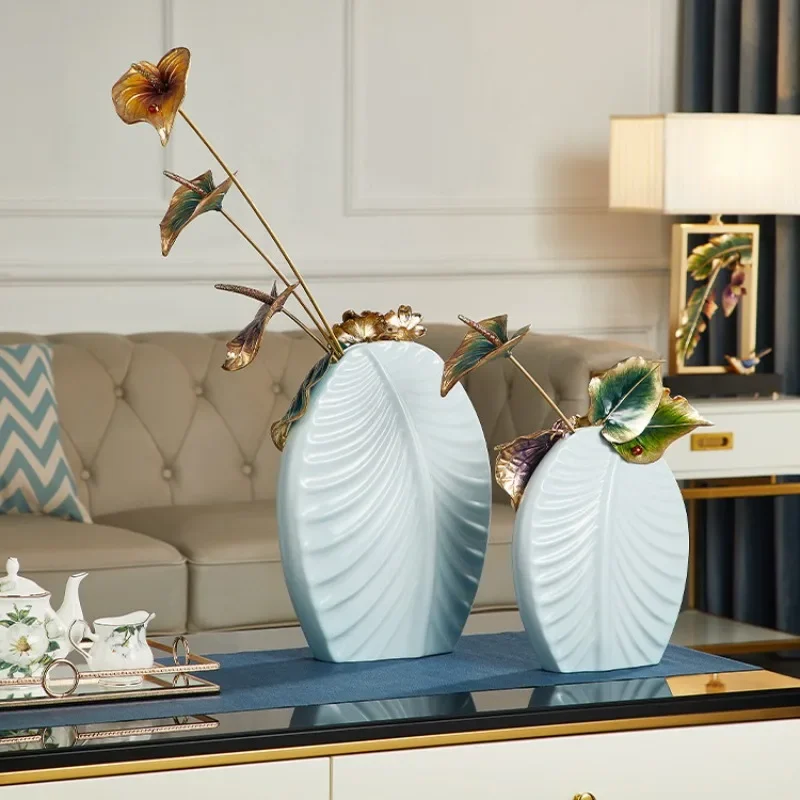 Light luxury enamel vase, home living room tabletop ornament, ceramic decoration, modern personalized creative decoration