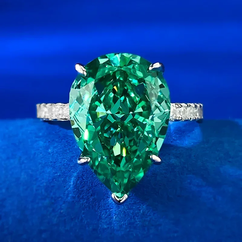 New imported high carbon diamond 10 * 14mm water drop emerald green wedding ring for women in Europe and America