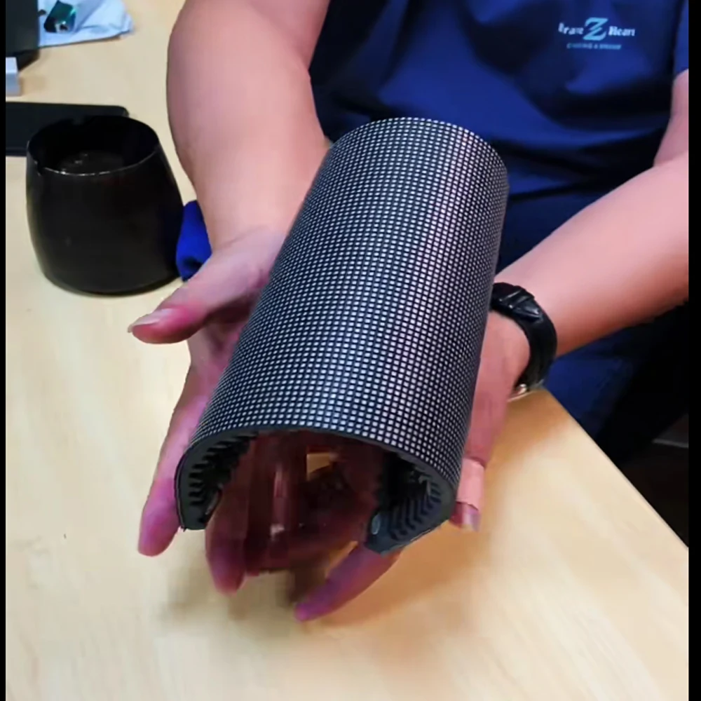 Ultra High Brightness 4K LED Display Screen Indoor Soft Module LED  Digital Screen for Advertising Hotel Church Bar Club.