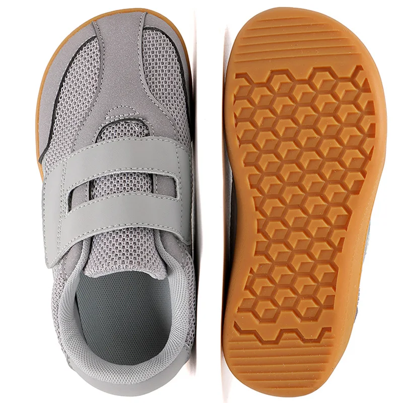Scarpe per bambini a vestibilità larga Scarpe a piedi nudi Tomaia in mesh traspirante Suola in gomma antiscivolo per calzature casual da passeggio per ragazzi e ragazze