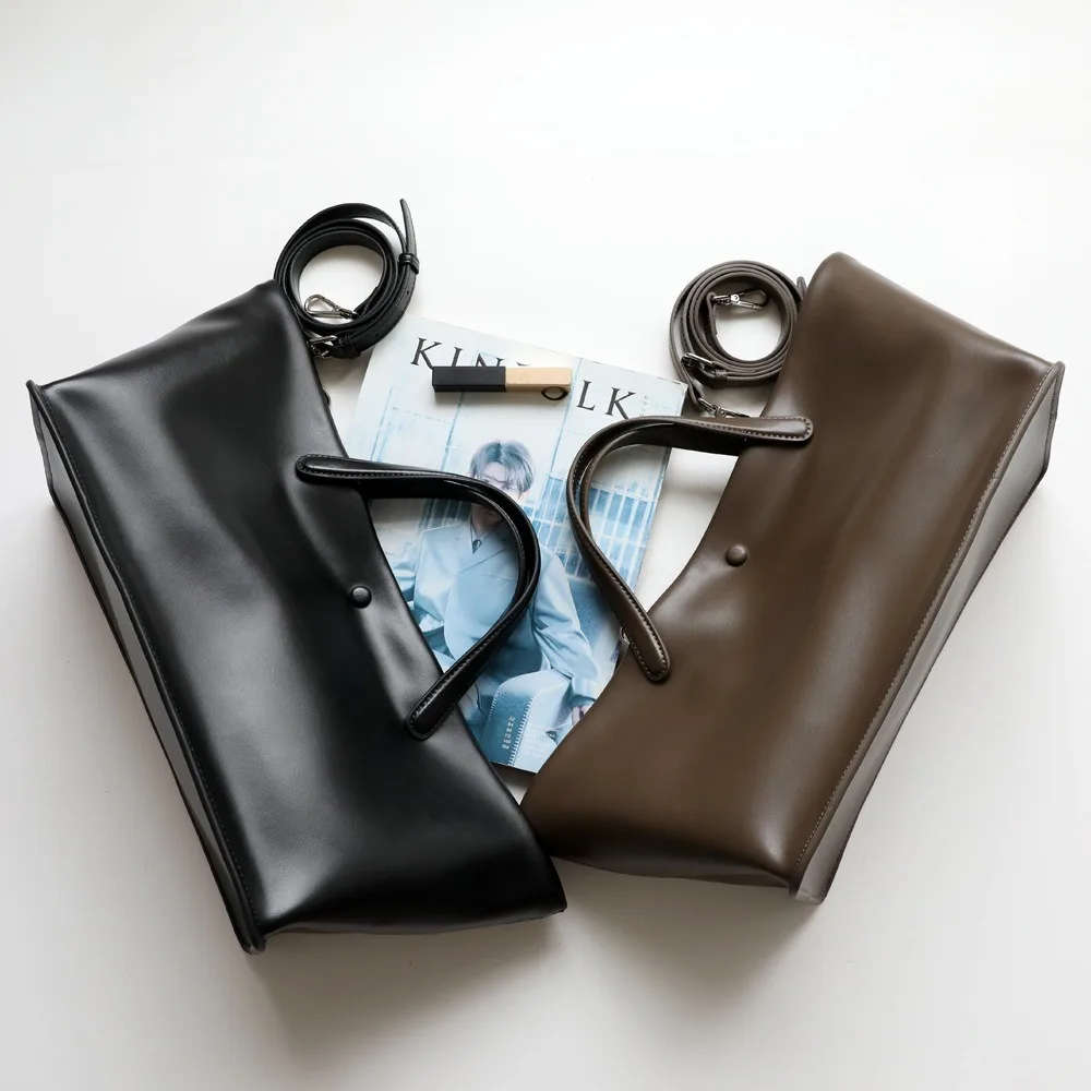 

2025 New Leather French Niche Bag Fashion Casual Versatile Large-capacity Handbag Commuter Messenger Tote Bag