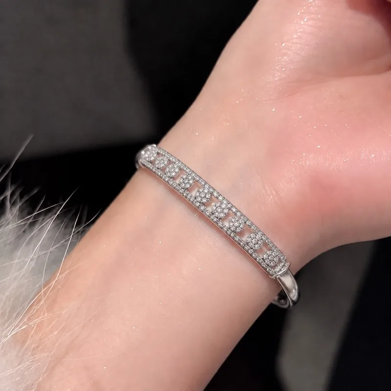Exquisite Sparkling 925 Sterling Silver Hollow Openwork Round Cluster Zircon Hinged Bangles for Women Stackable Bracelet Jewelry
