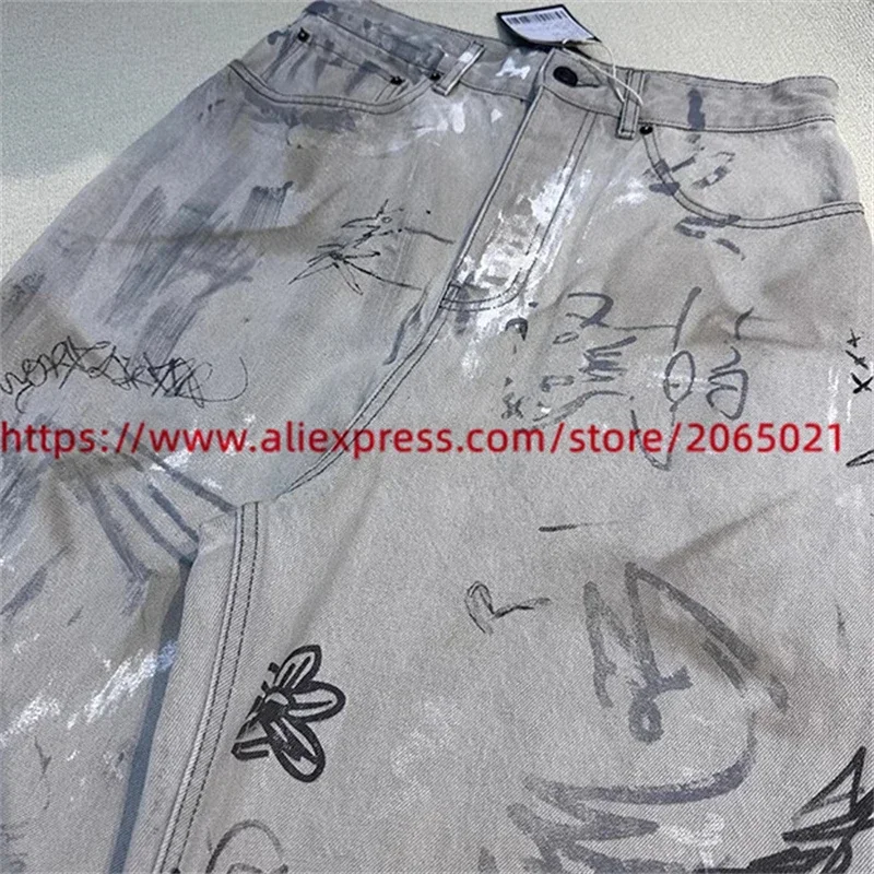 Hand Drawn Inkjet Graffiti Stripe Yellow Jeans Pants For Men Women Washed Trousers