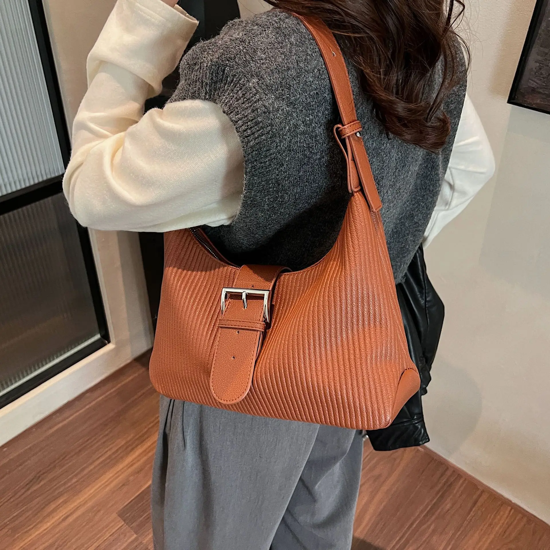 

Belt Strap Square Bag Embossed Underarm Purse for Women Striped Shoulder Tote Vintage Crossbody Bag Spacious Day-to-Night Bag​