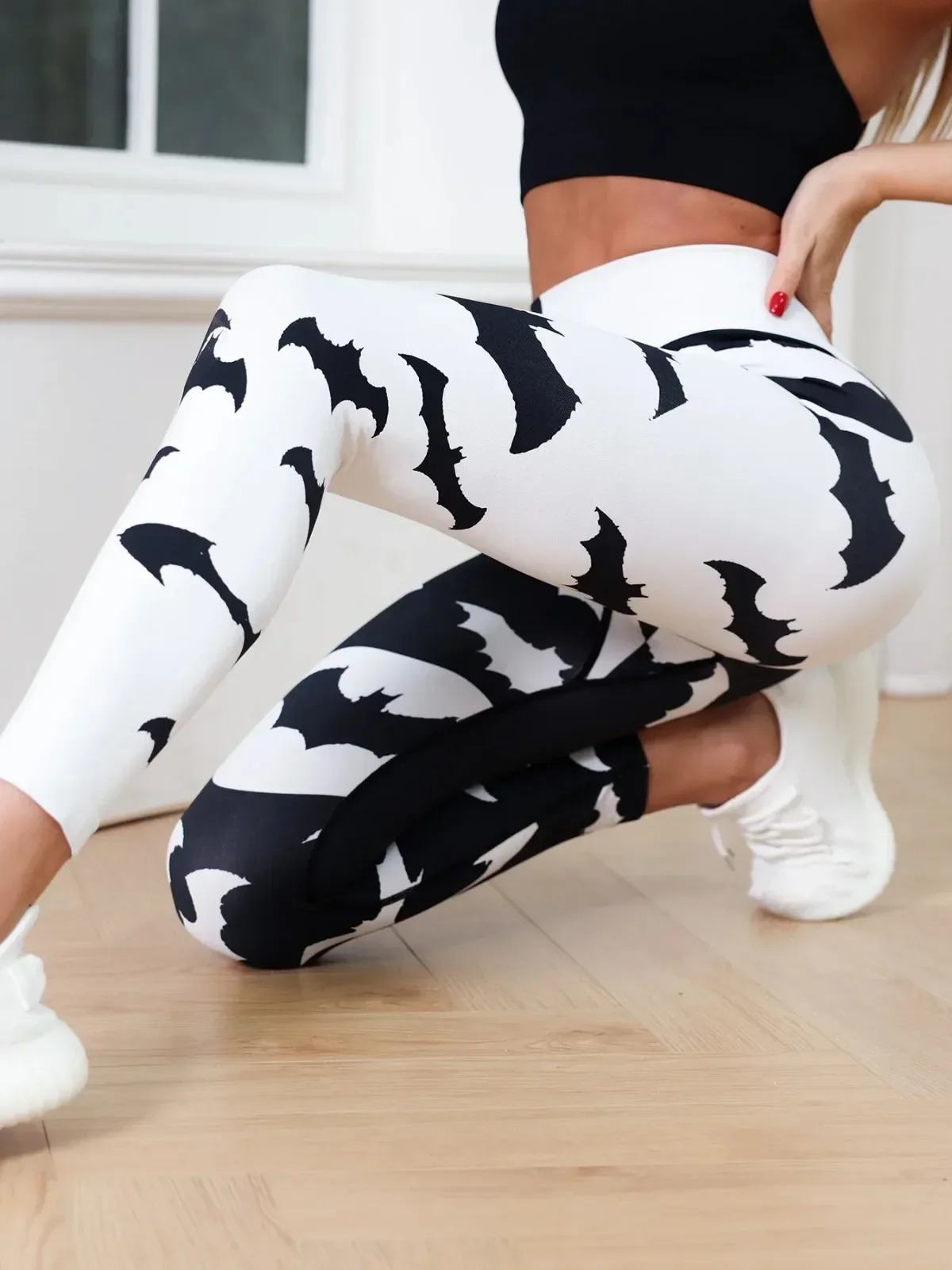 Women Yoga Leggings Black White Bat Printed Seamless Sexy High Waisted Fitness Exercise Gym Leggins Running Sports Pants Mujer