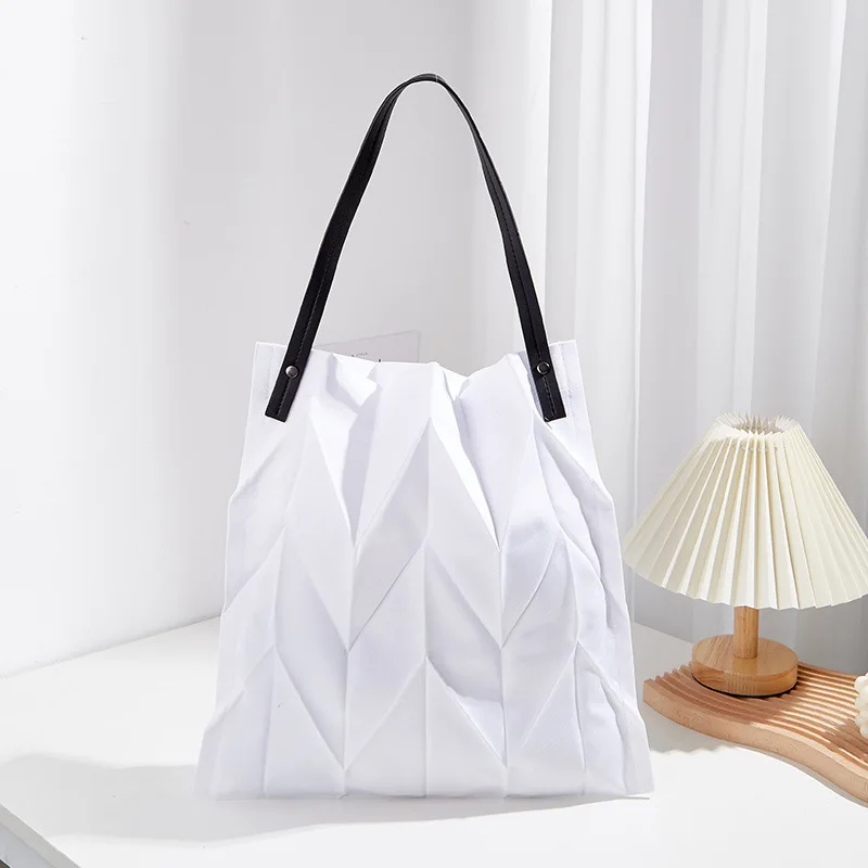 Large Capacity Women Handbag Lingge Canvas Bag Single Shoulder Shopping Bag Tote Bag Portable Shoulder Bag