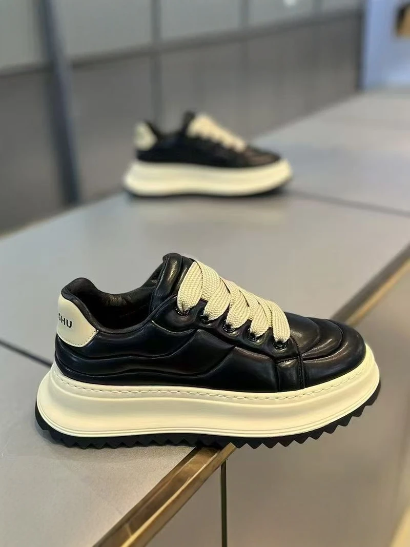 Men's Casual Shoes 2026 New Style Summer Versatile Trendy Big Head Bread Shoe Outdoor Sports Heightening Flat Shoes