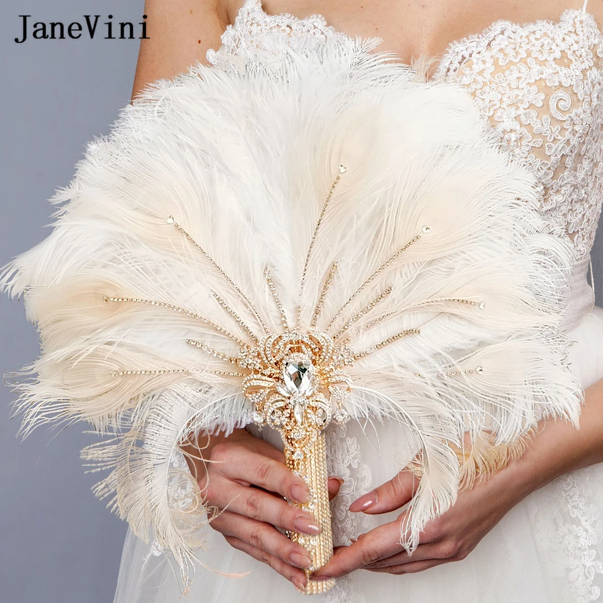 

JaneVini 2022 Chic European Style Ivory Ostrich Feather Bridal Bouquets Fan Luxury Crystal Wedding Hand Gold Brooch Bouquet Fan