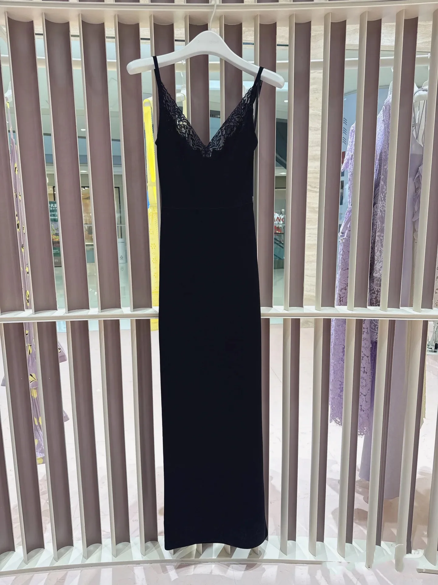 Versão high-end clássico bla renda emenda longa strapl dr bodycon saia ele sle coleção de verão feminino faion