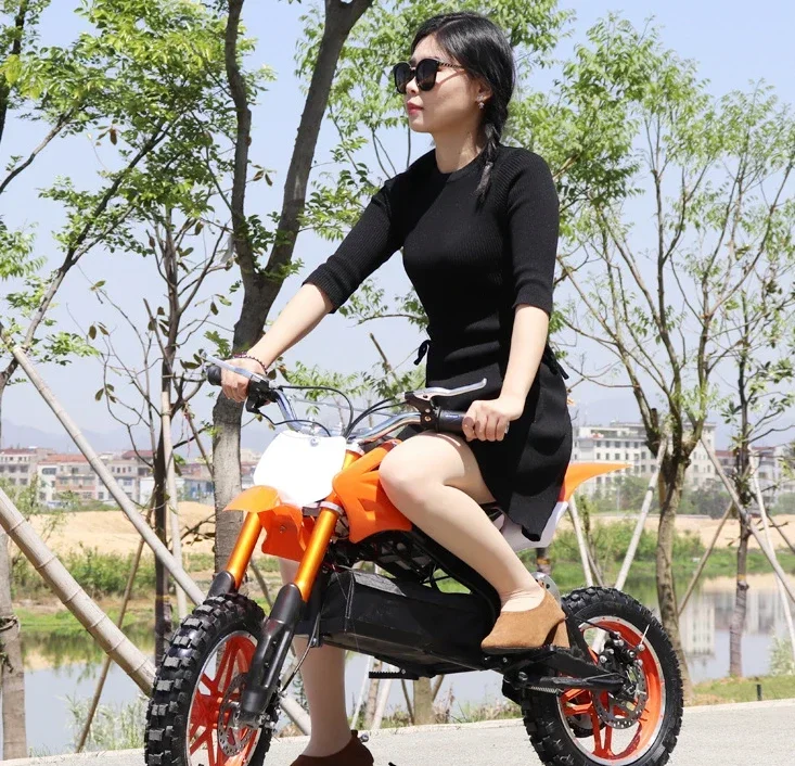 

Small electric off-road motorcycle 24V battery car Children's electric toy car Mountain off-road vehicle