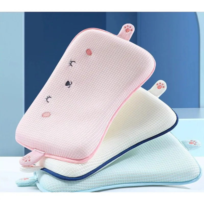 Детская подушка для детей от 0 до 3 лет, летняя впитывающая пот дышащая детская подушка, защитная подушка для сна с полым вырезом и позвоночником