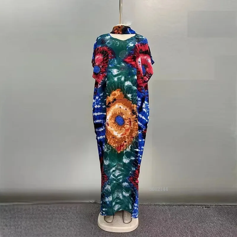 Elegante Viskose-Kimono-Robe für Damen, Übergröße, Blumendruck, Diamant, breit, schulterfrei, langärmelig, Fransenschal