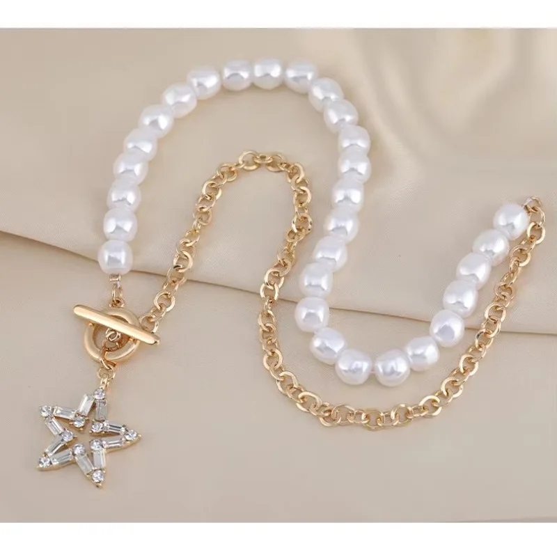 

Hip-hop girl Zircon titanium steel necklace Double chain new TO buckle short collarbone chain