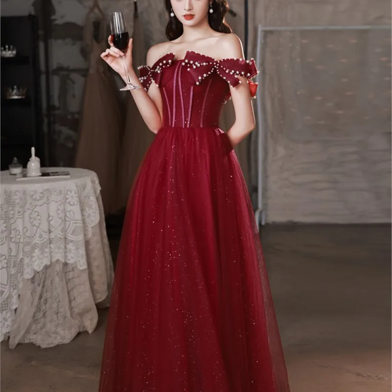 Toasting the new line shoulder Burgundy dress for women