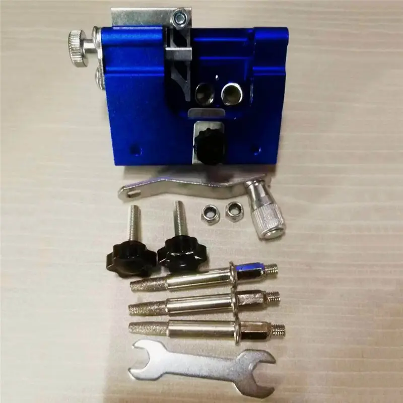

【ALLOWANCE】Portable Chainsaw Sharpener Hand-Cranked With 3 Grinding Rods, Compact Sharpening Tool