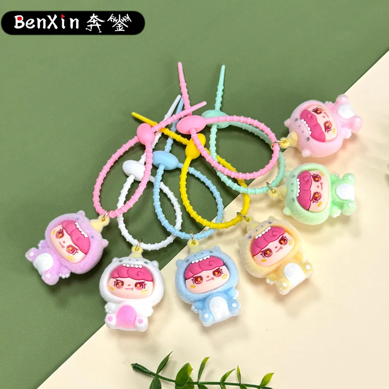 Minso Креативная флокированная сидячая девушка, коллекционная милая фигурка, брелок «сделай сам», подвеска для школьной сумки, подвеска-брелок