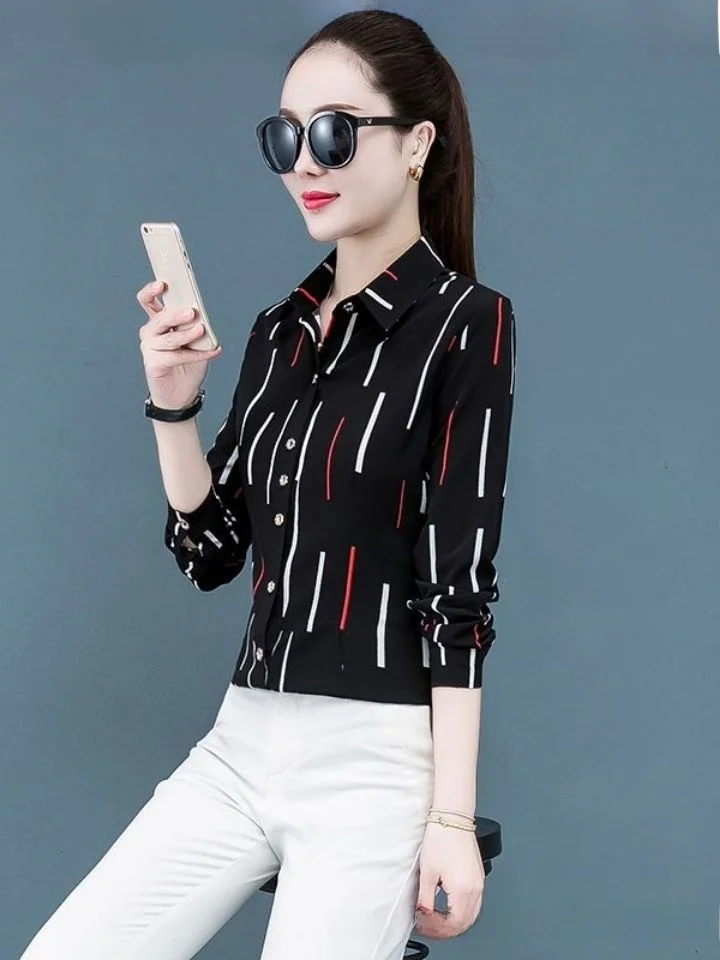 

Женская полосатая рубашка с длинным рукавом, новинка весенней коллекции, для женщин среднего возраста, повседневный стиль, из тонкого полиэстера, с квадратным воротником