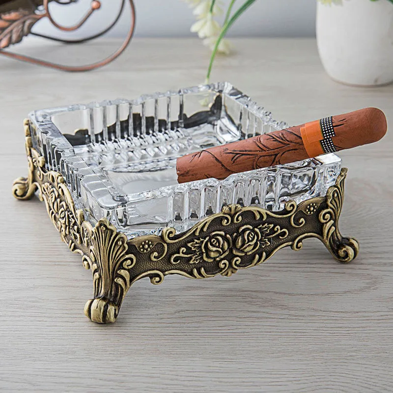 

Fashion Metal Frame Crystal Glass Desk Smoking Accessories Cigar Ashtray Gift For Boyfriend SMA07