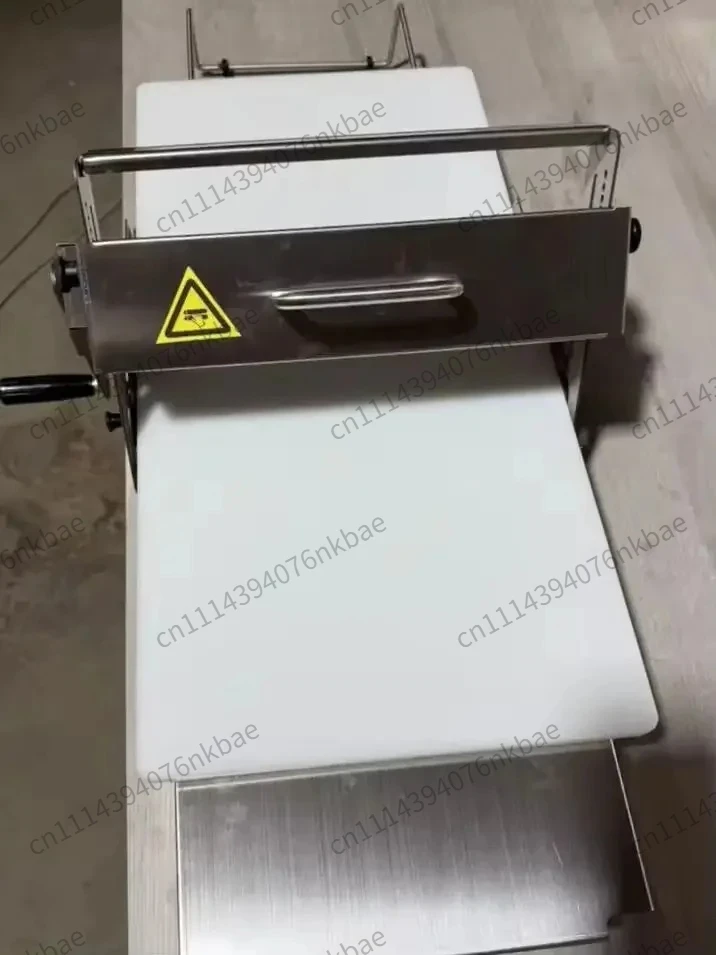 Manual Hand Crank Dough Sheeter Desktop Foldable Machine, Commercial Puff Pastry Pizza Croissant Dough Rolling Tablet Equipment