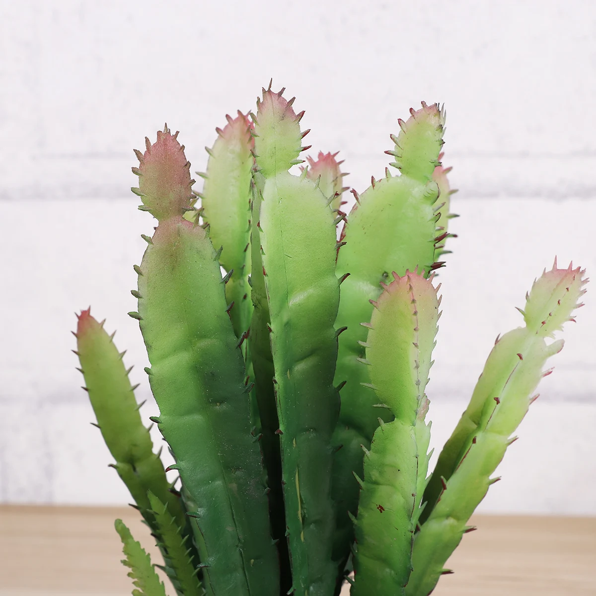 

Simulated Succulents Reptile Terrarium Decor Durable Artificial Plant Natural Hiding Spot Pet Ornament for Turtle Fish Tank