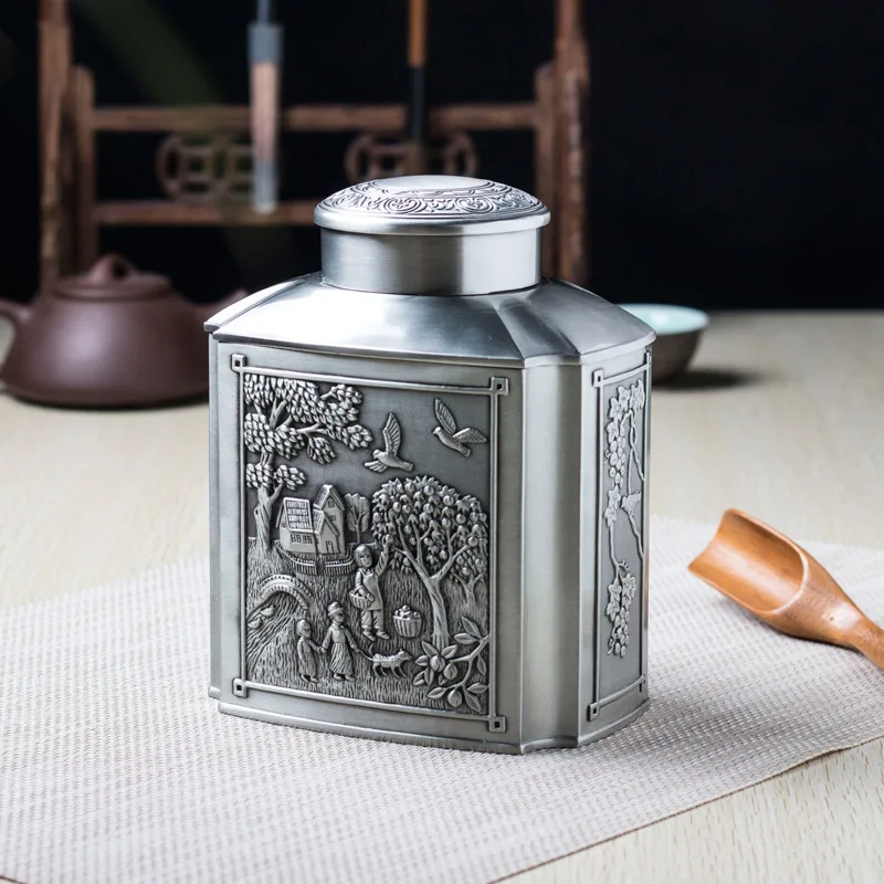 Large Capacity Retro Metal Tea Canister with Lid Chinese Style Kitchen Dining Home Decor Creative Storage Jar for Tea