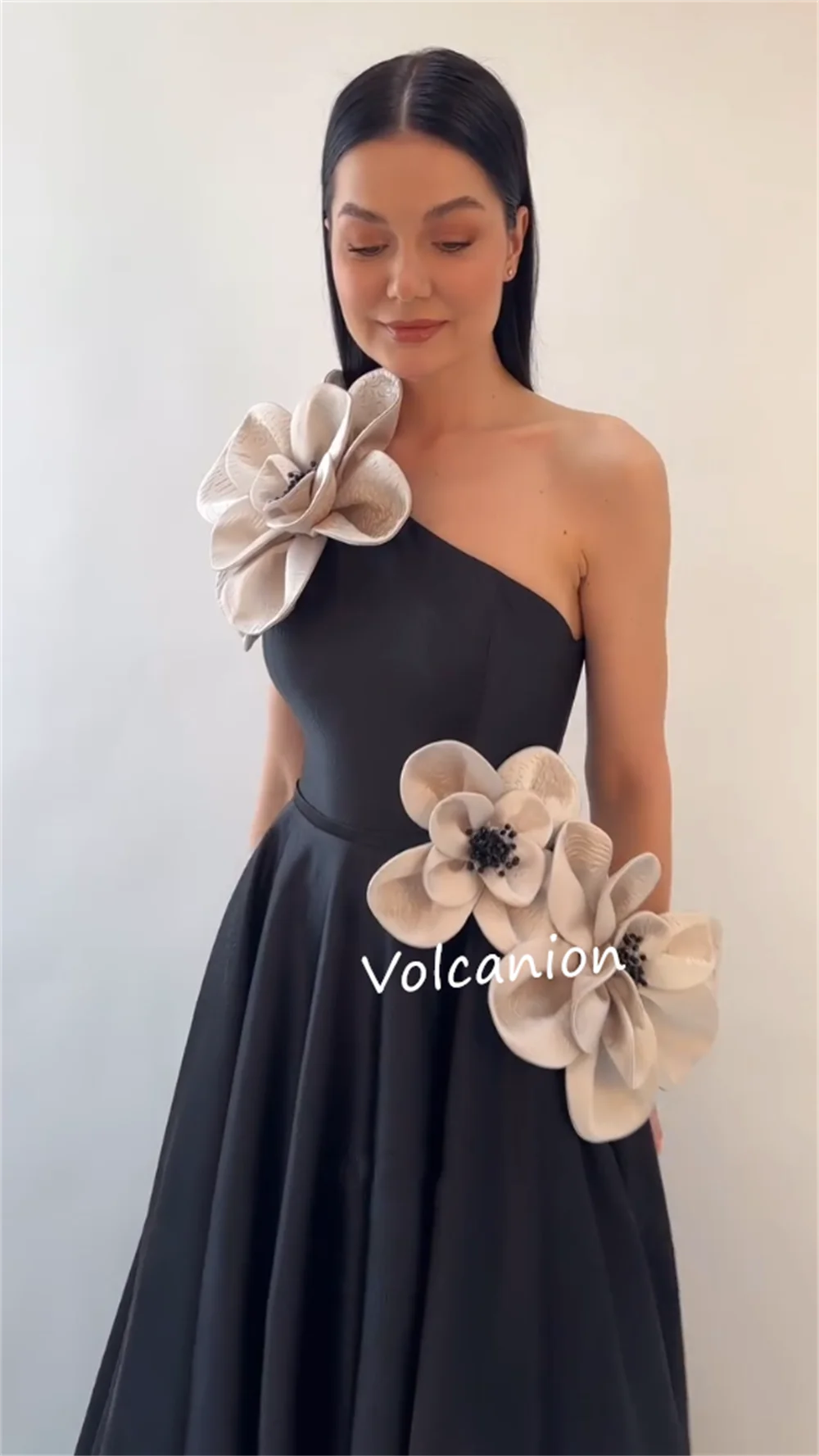 カスタマイズされたジャージアップリケビーズ A ラインストラップレスロングドレスオーダーメイドの機会イブニング絶妙なフォーマル高品質